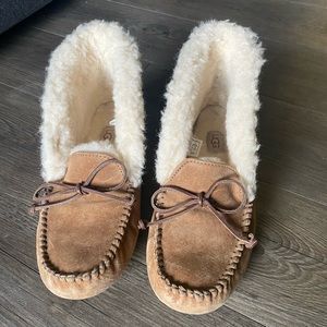UGG Alena